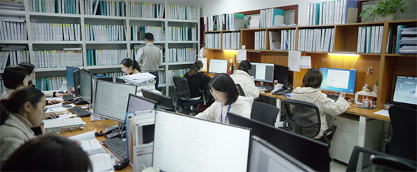 必威betway网址注冊(ce) 團隊深入了解中國和美國法規政策環境以及藥物的技術要求.jpg